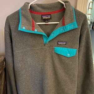 Patagonia Grey pullover Women’s L
